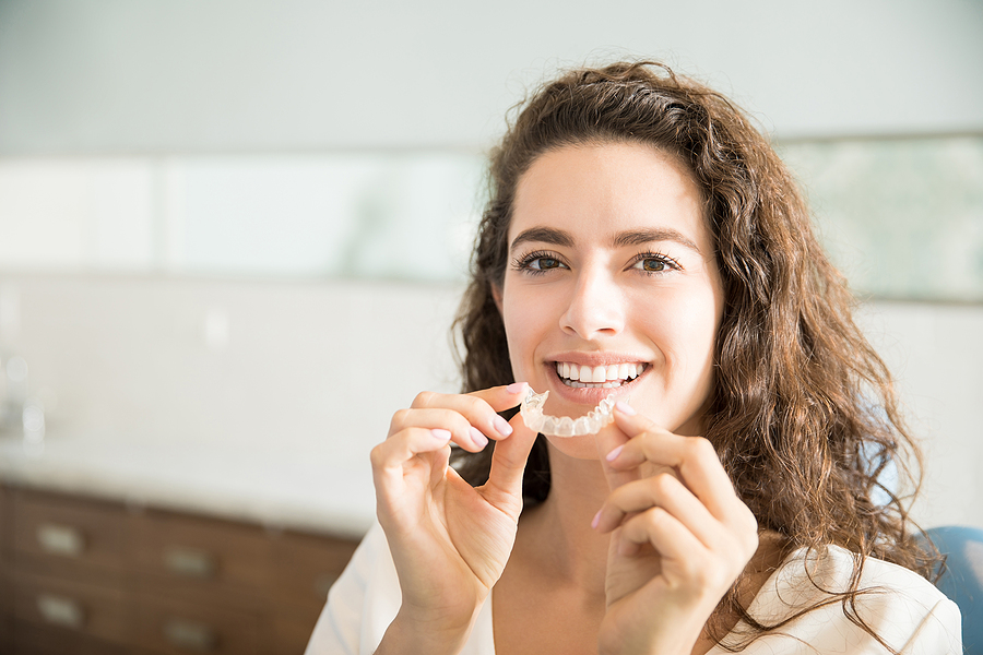 The Science Behind Clear Aligners: How They Work to Straighten Your Teeth